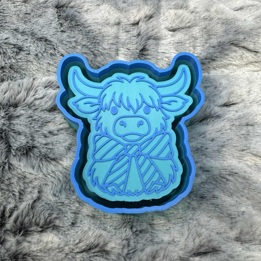 Cow with Christmas Bow Freshie Mold