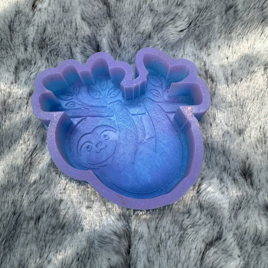 Hanging Sloth Freshie Mold