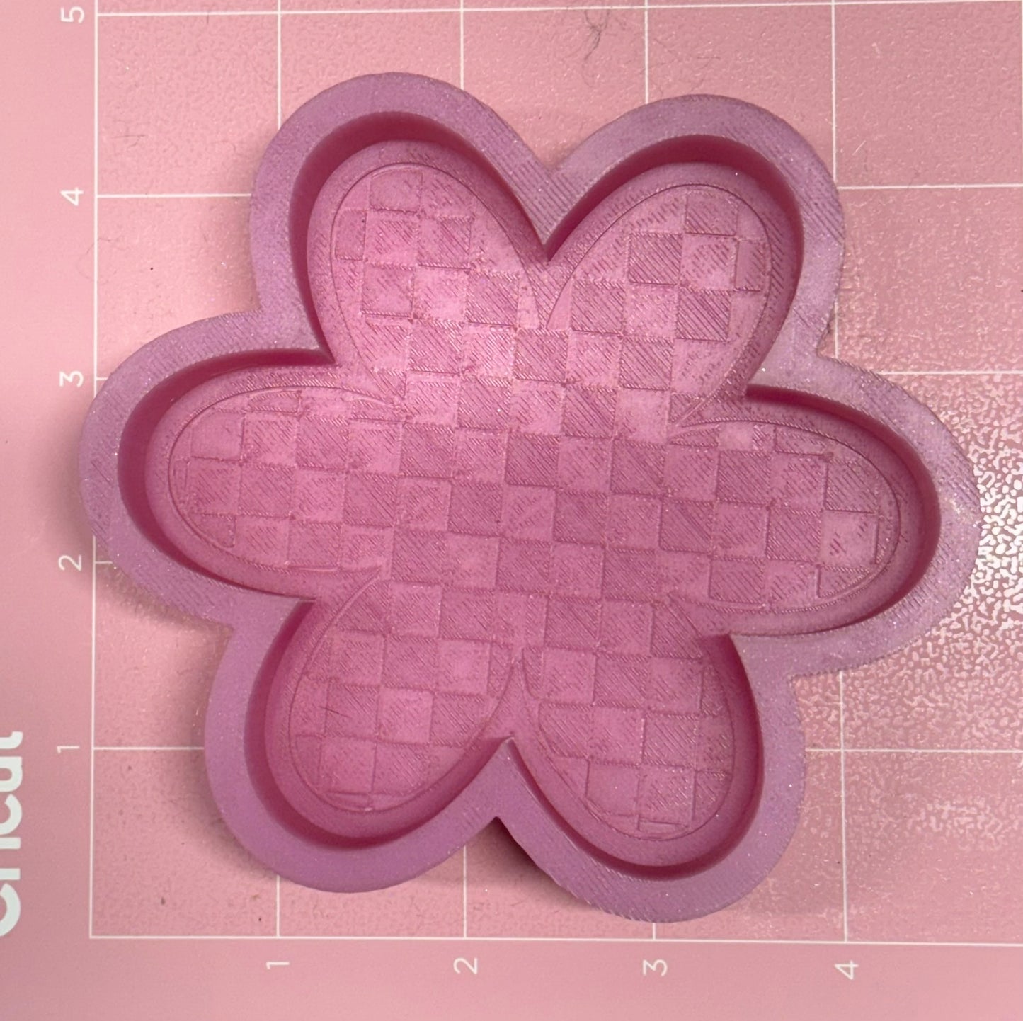 Checkered Flower De-Stash Freshie Mold