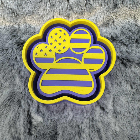 Flag Dog Paw Freshie Mold