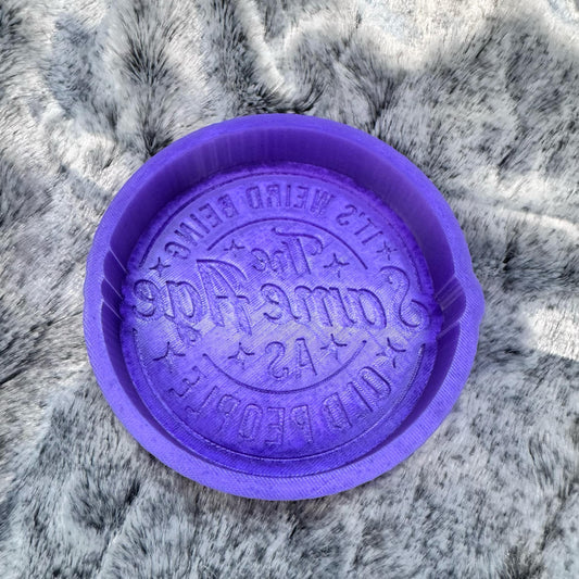 It's Weird Being The Same Age As Old People Saying Freshie Mold