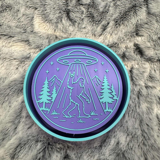 Bigfoot and UFO Freshie Mold