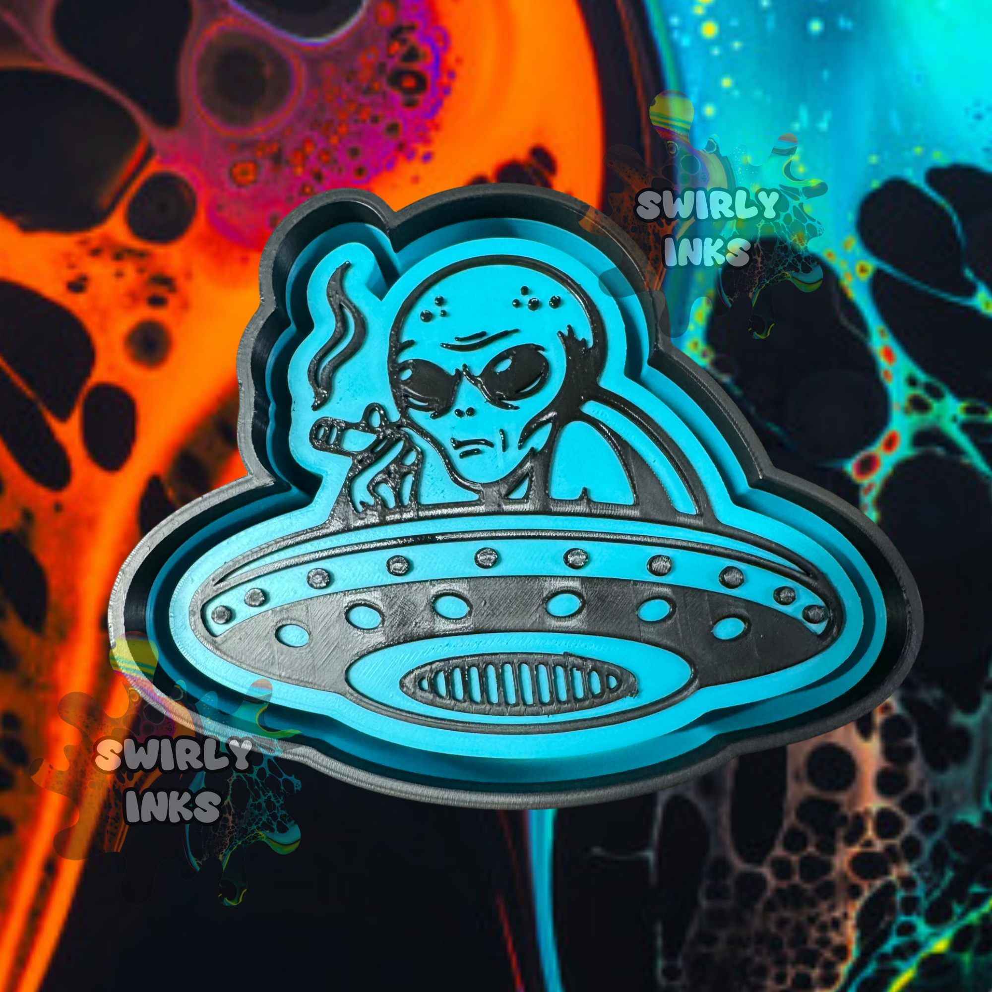 Alien Smoking Freshie Mold – Swirly Inks N Glittered Designs