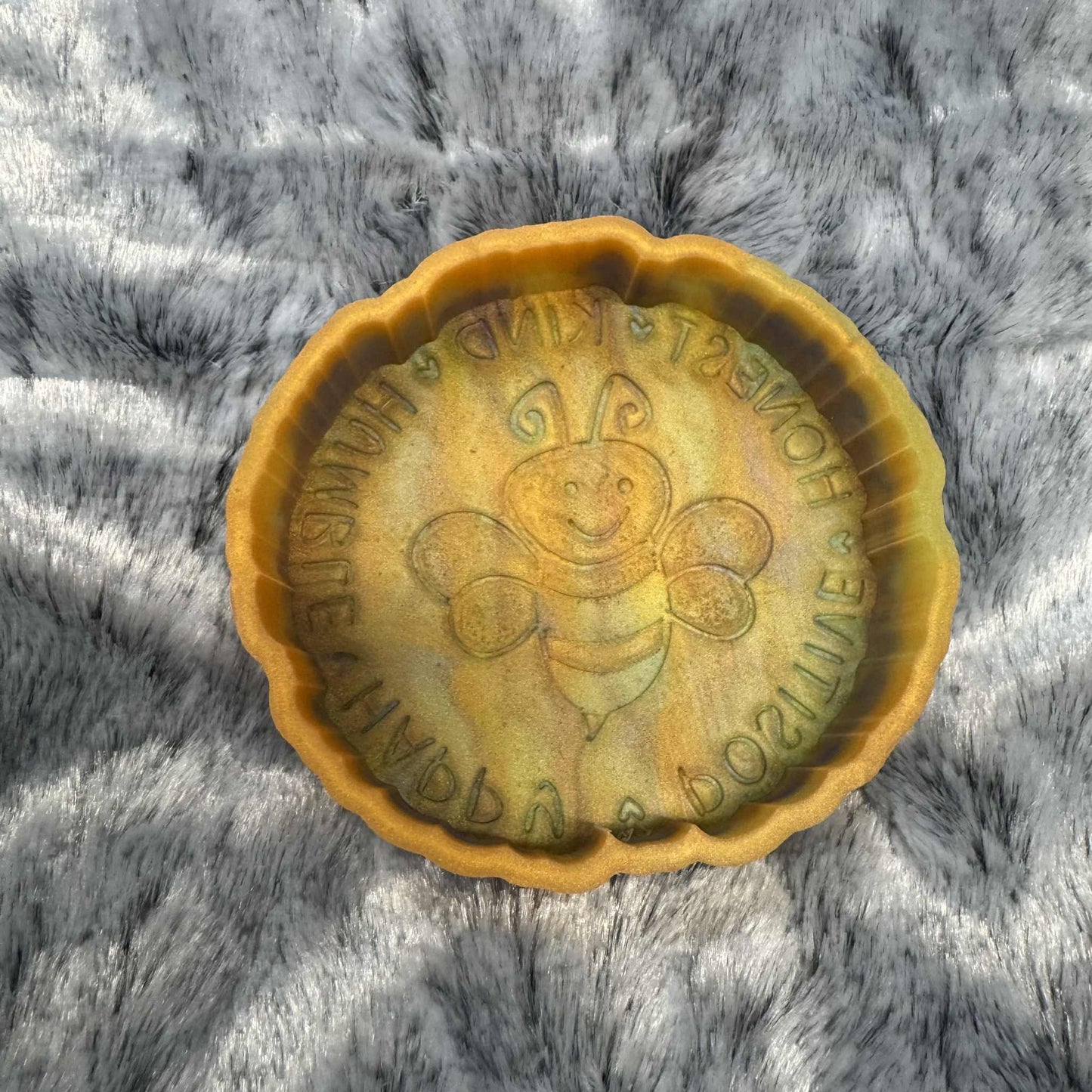 Bee Kind Freshie Mold