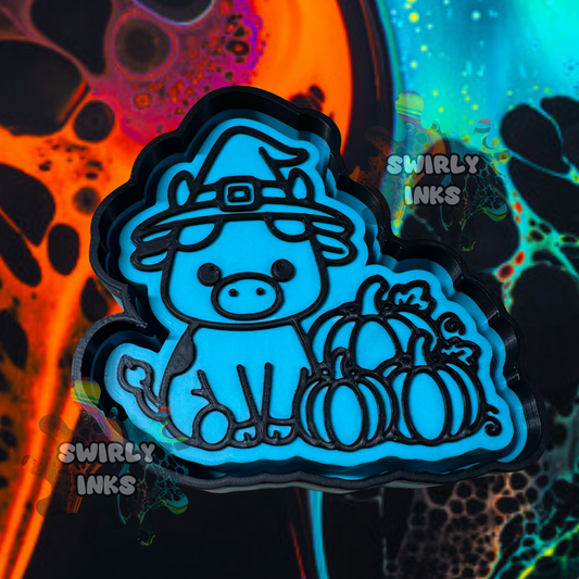 Cow Witch with Pumpkins Freshie Mold