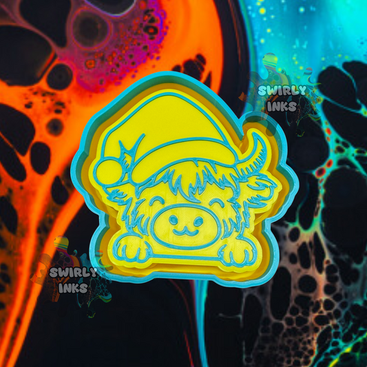 Cow with Santa Hat Freshie Mold