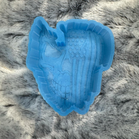 Half Skull & Flag Freshie Mold