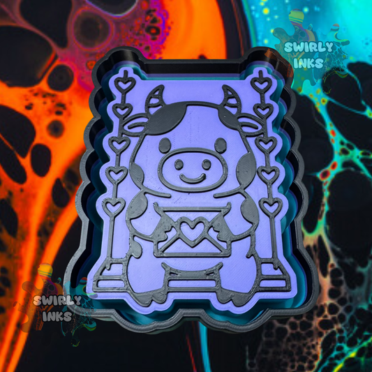 Spotted Cow on Swing Freshie Mold