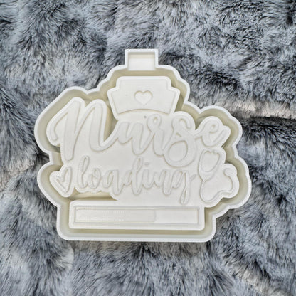 Nurse Loading Freshie Mold