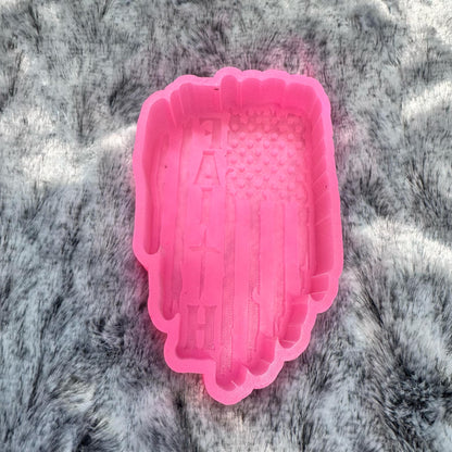Distressed Flag with Faith Freshie Mold